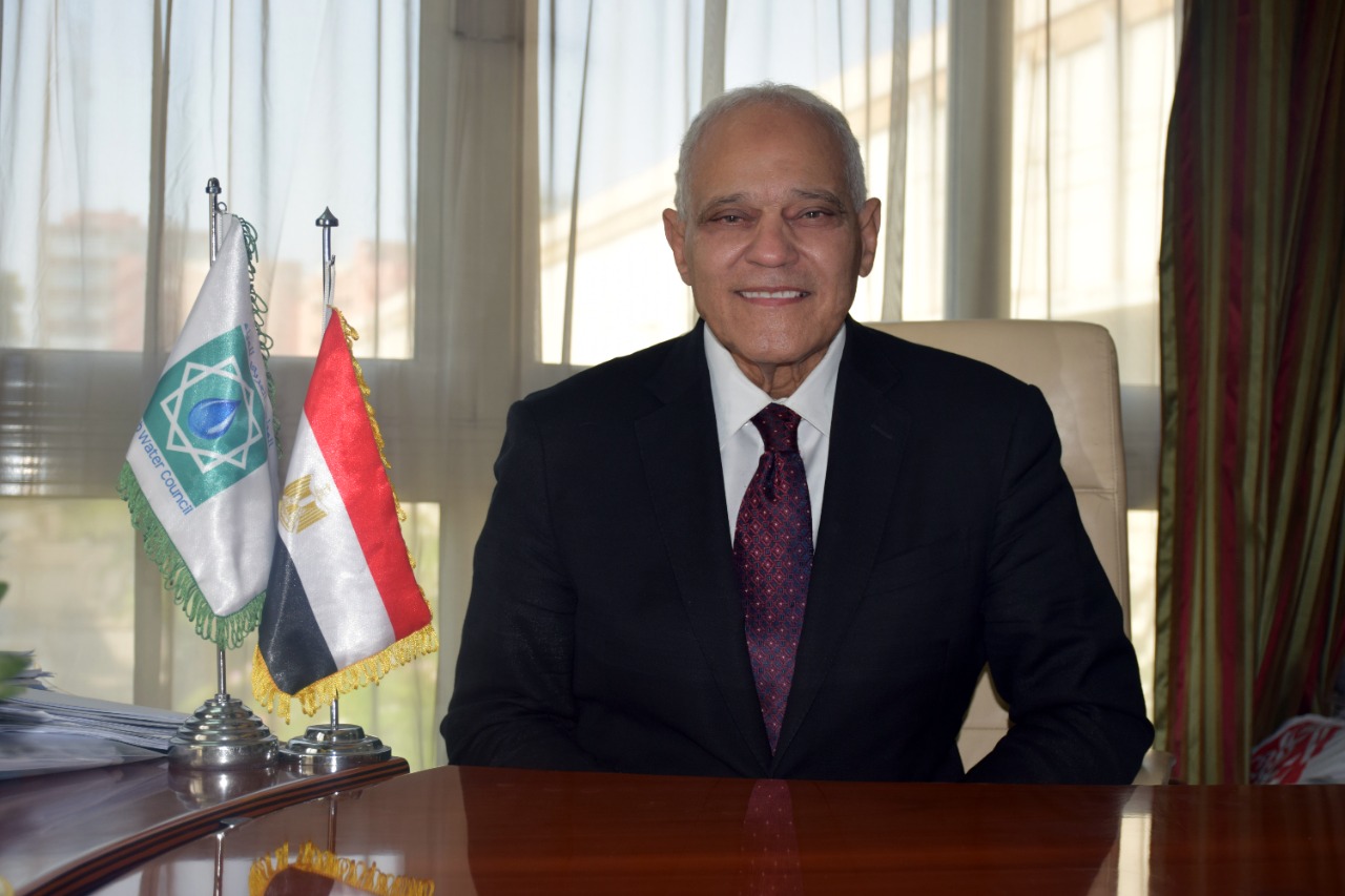   حسين احسان العطفي 